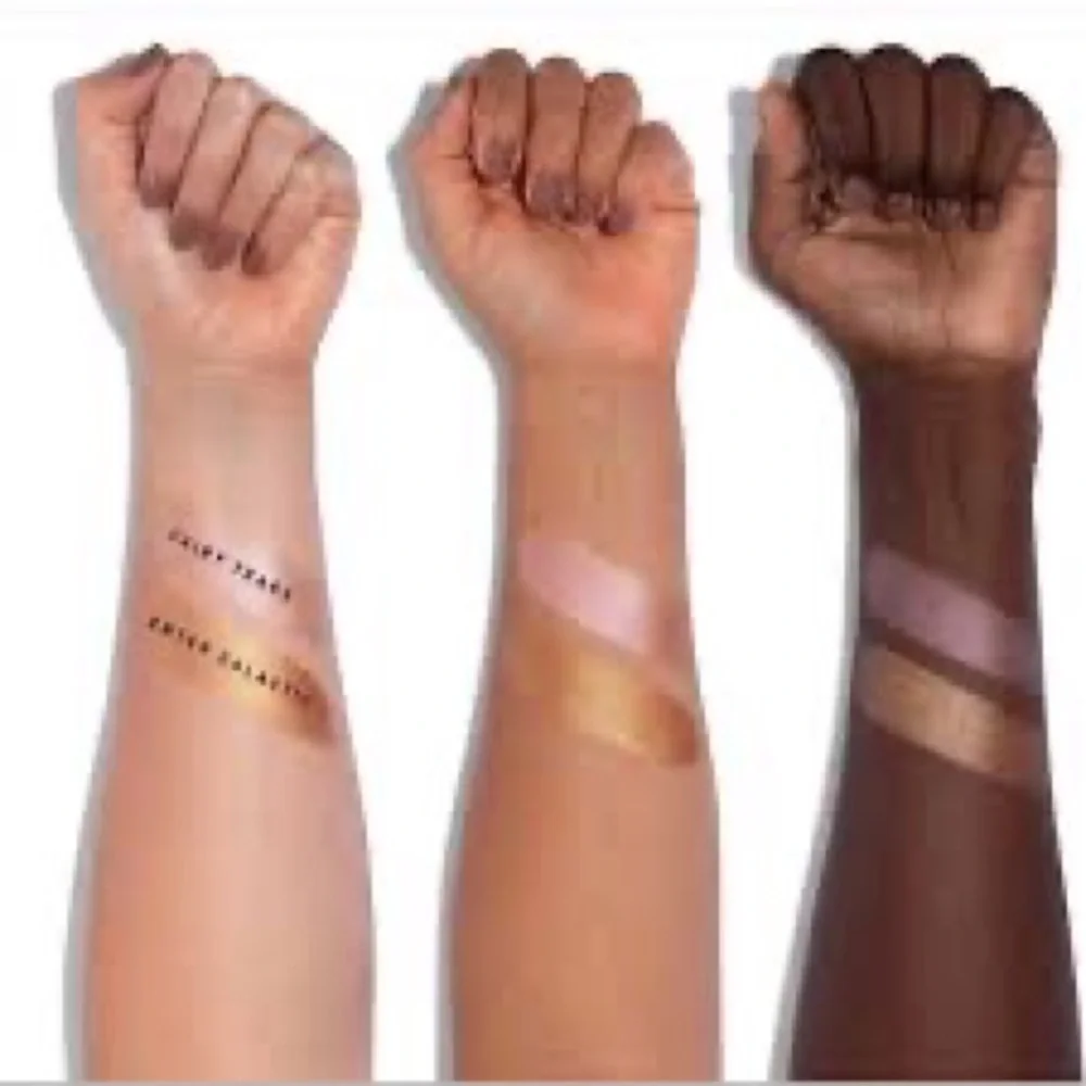 Morphe Madison Beer Enter Galactic Shimmer Highlighter - Picture 2 of 5